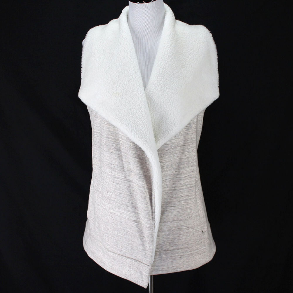 Athleta Apres Anything Vest Faux Fur Shearling M